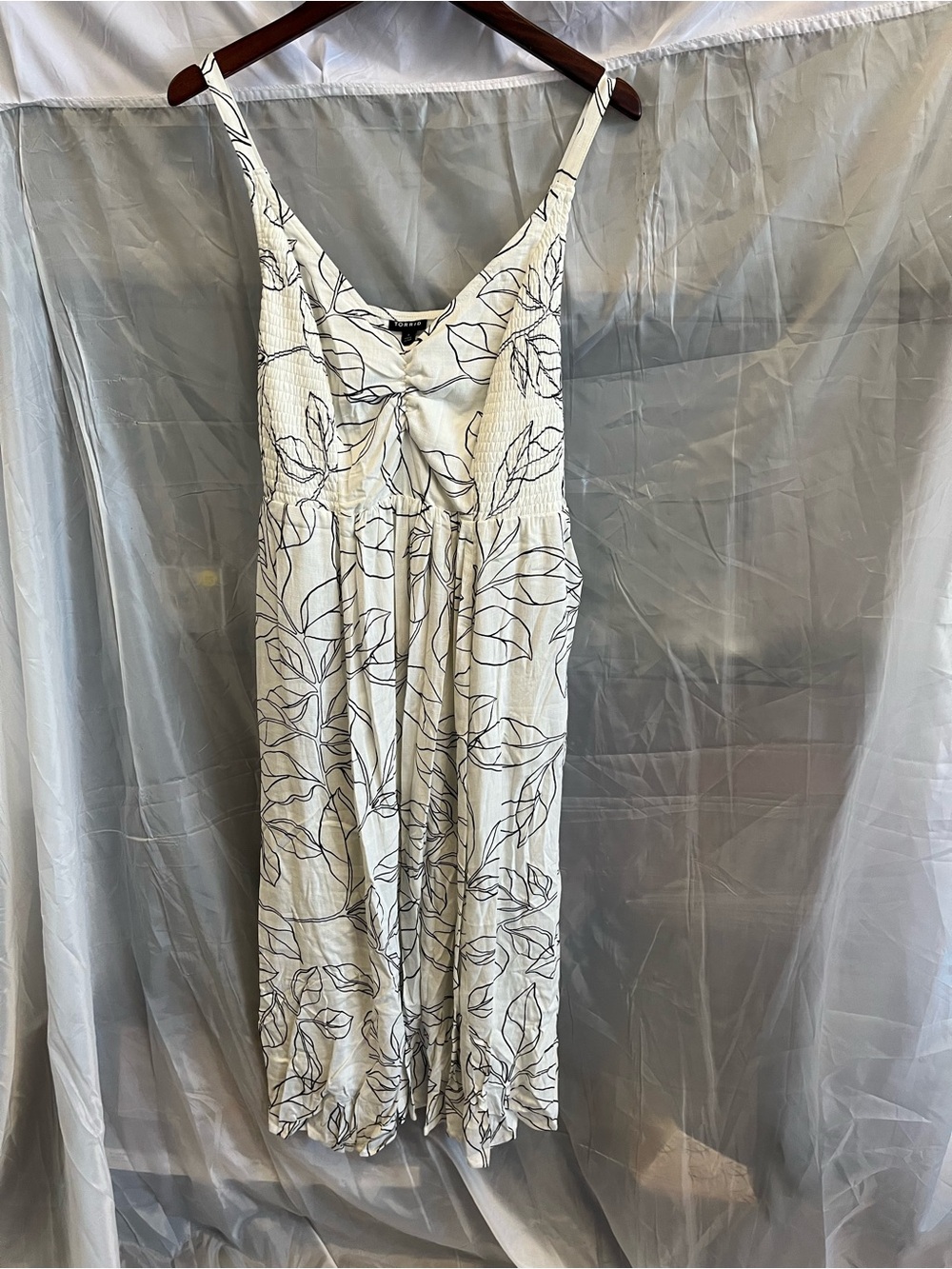 torrid White Maxi Dress with Black Leaf Print